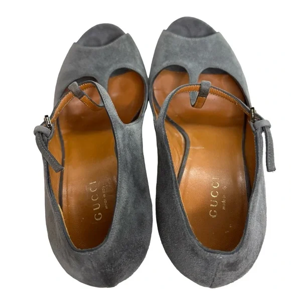 Gucci Betty T Strap Peep Toe Grey Suede Pumps 37 - Picture 15 of 16